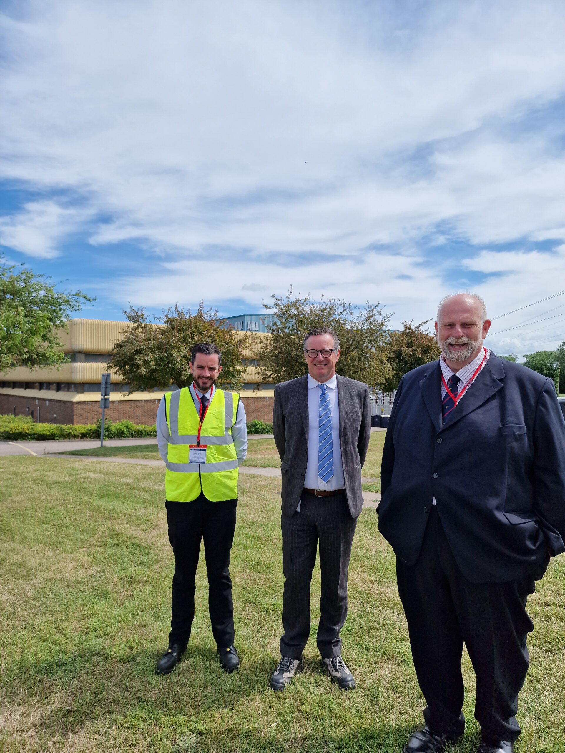 Visit by the newly elected Mayor of Bedford Aircraft Research